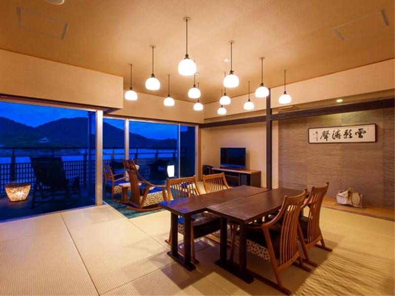 Hotel Migiwatei Ochi Kochi Tomo Exterior foto